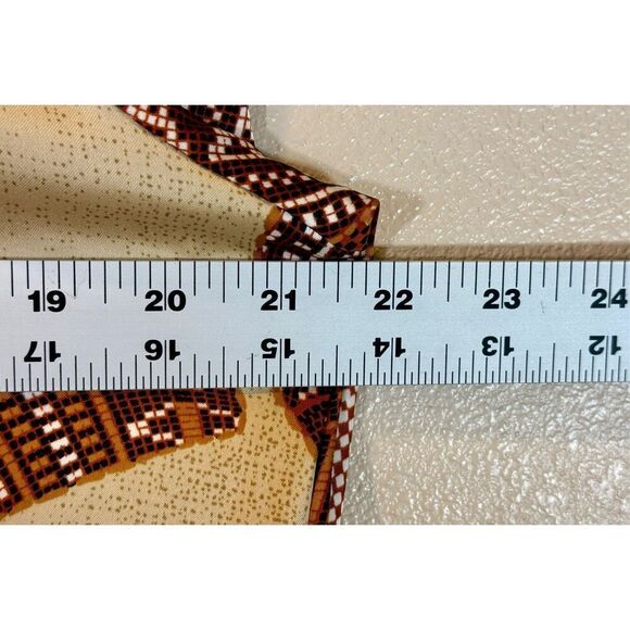 NWOT House of Harlow 1960's Multi Color Disco Print Women's Satin Long Sleeve M - Picture 9 of 9